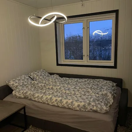 Modern Fjord View Apartment Tromso