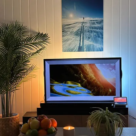 アパート Modern Fjord View トロムソ